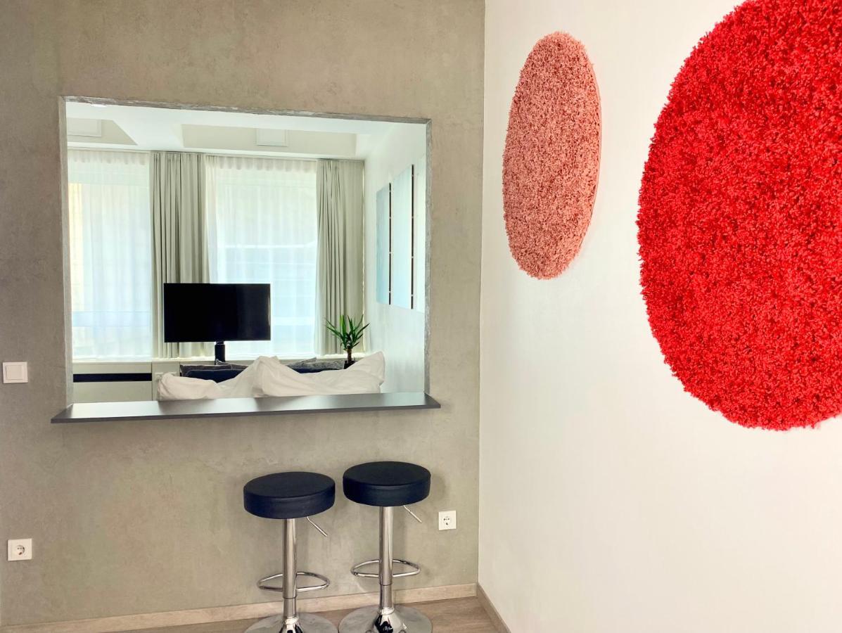 The Suite โคโลญ ภายนอก รูปภาพ