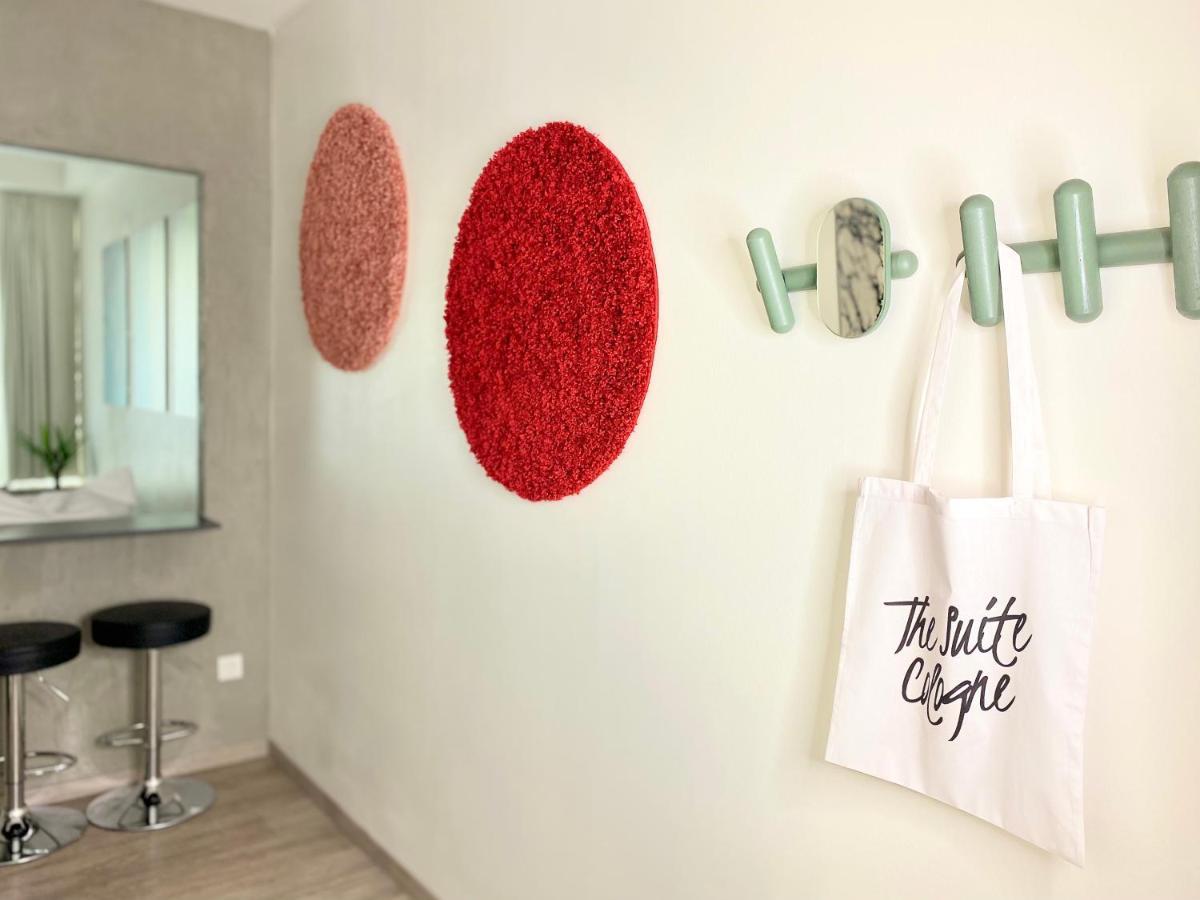 The Suite โคโลญ ภายนอก รูปภาพ